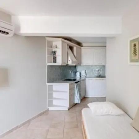Aqua Blu Syros 1,3 波西多尼亚